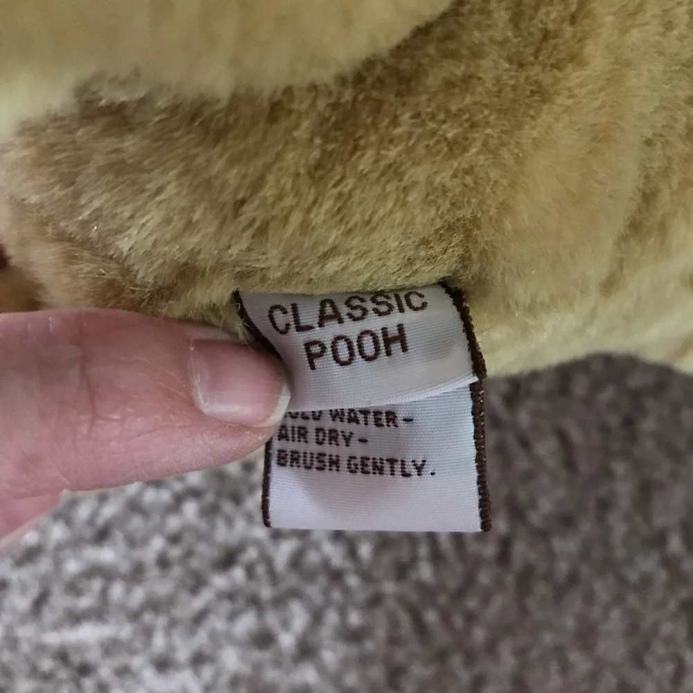 (Sold) Classic Pooh Plush - Picture 4 of 4